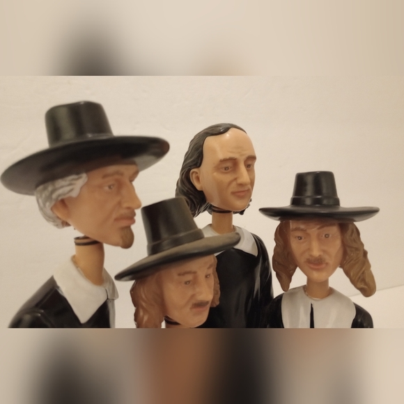 Dutch Masters Cigar Bobble Head Coin Tray - Picture 3 of 8